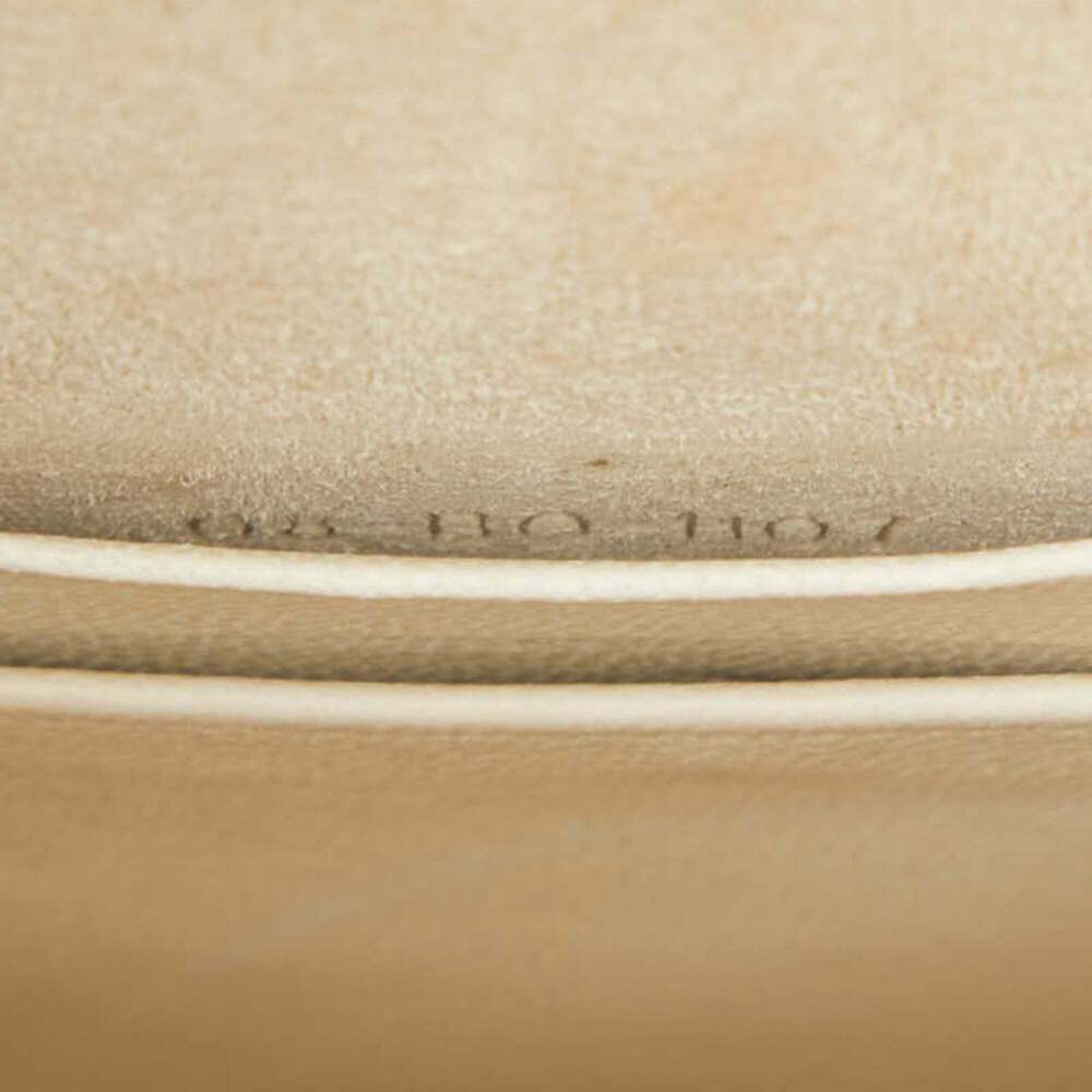 CHRISTIAN DIOR White Leather Shoulder Bag - Picture 13 of 13